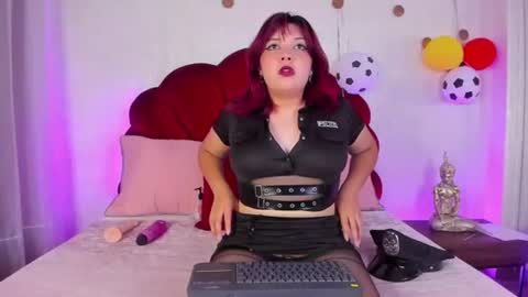 Snapshot of alicelee2026 chatting on July 4, 6:14 pm alicelee2026 online show from July 4, 6:14 pm