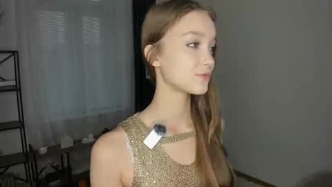 Serena online show from November 4, 8:24 am