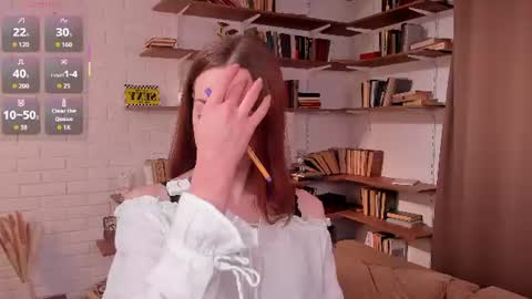 Snapshot of alicemelison chatting on June 12, 8:46 am Serena online show from June 12, 8:46 am