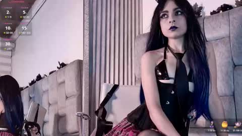 alicenoir_ online show from November 19, 11:16 pm