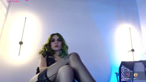 Snapshot of alicenoir_ chatting on July 28, 11:15 pm alicenoir_ online show from July 28, 11:15 pm