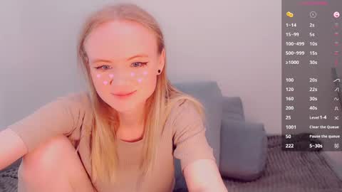 Alice online show from April 17, 5:54 am