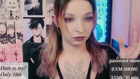 Snapshot of aliceriddle1 chatting on February 8, 5:49 pm aliceriddle1 online show from February 8, 5:49 pm