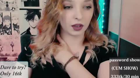 Snapshot of aliceriddle1 chatting on April 11, 8:02 pm aliceriddle1 online show from April 11, 8:02 pm