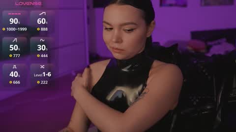 Alice online show from March 11, 10:38 pm