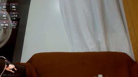 Snapshot of alicesweetx chatting on October 16, 9:10 am alices cuenta independiente online show from October 16, 9:10 am