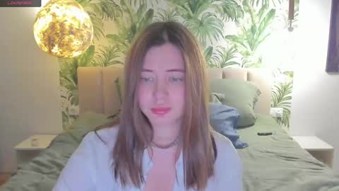 Snapshot of alicetuker chatting on April 13, 3:39 pm Alice online show from April 13, 3:39 pm