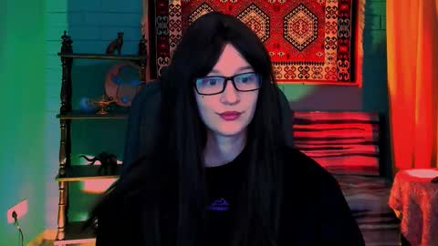 alicewelch_ online show from October 10, 9:08 am