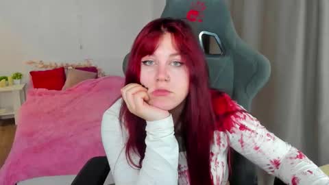 Alice online show from November 5, 6:08 pm