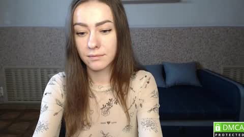 Snapshot of alicewonderful22 chatting on January 7, 9:29 am Alice online show from January 7, 9:29 am