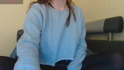 AliceWoolfy online show from April 29, 8:48 pm