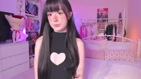 from wonderland online show from August 9, 3:17 pm
