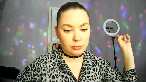 AlicexFresh online show from February 1, 8:57 am