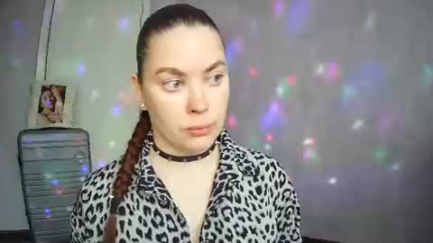AlicexFresh online show from April 28, 1:16 pm