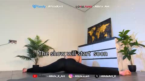Snapshot of alicia_art_ chatting on June 14, 3:14 pm Alicia online show from June 14, 3:14 pm