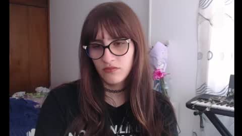 Alice online show from June 11, 4:49 pm