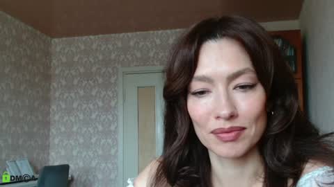 Snapshot of alicia_savory chatting on June 24, 7:40 am Alicia online show from June 24, 7:40 am