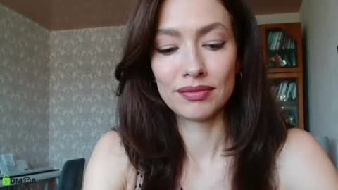 Snapshot of alicia_savory chatting on July 6, 8:11 am Alicia online show from July 6, 8:11 am