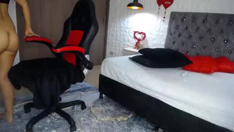 Snapshot of alicia_wonder_dl chatting on March 1, 12:12 pm Ali online show from March 1, 12:12 pm