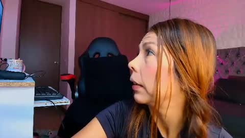 Snapshot of alicia_wonder_dl chatting on June 25, 11:59 am Ali online show from June 25, 11:59 am