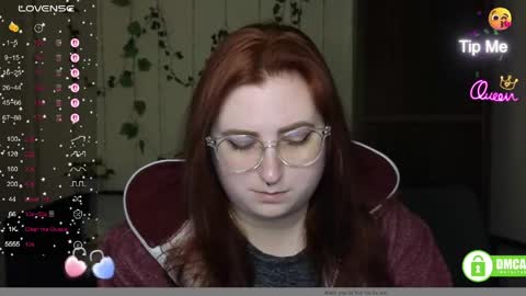 Snapshot of aliciaaared_kis chatting on May 11, 5:24 am Alicia online show from May 11, 5:24 am