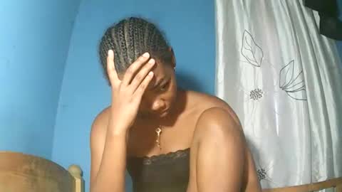 alihane21 online show from February 25, 10:03 am