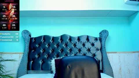 Alice online show from December 19, 11:35 pm