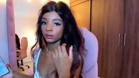 IG Alik nasso    online show from March 18, 2:47 am