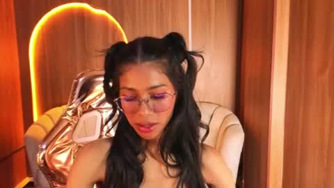alina_b_ online show from July 29, 8:18 pm