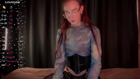 Snapshot of alina_flow chatting on September 21, 11:34 am Alexa online show from September 21, 11:34 am