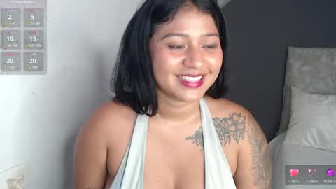 lili online show from May 10, 2:11 pm