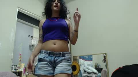 Snapshot of alinawoolf_ chatting on June 21, 3:53 am Ali online show from June 21, 3:53 am