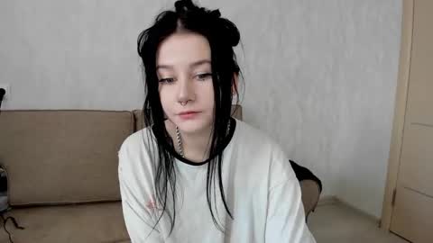 Snapshot of alinegreeeen chatting on March 2, 5:54 am Aline Greeeen online show from March 2, 5:54 am