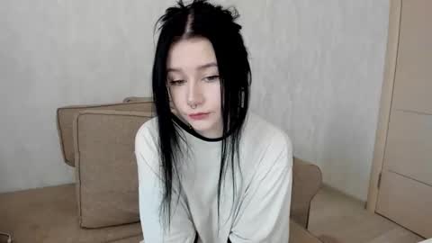 Snapshot of alinegreeeen chatting on March 3, 2:58 am Aline Greeeen online show from March 3, 2:58 am