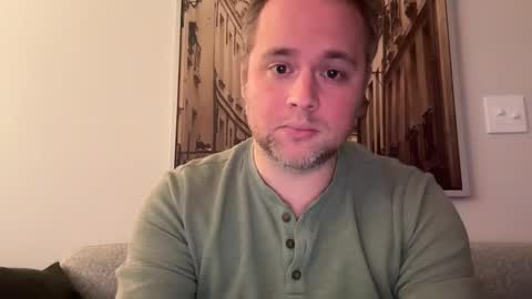 Snapshot of alinick0125 chatting on November 28, 8:33 pm Nick online show from November 28, 8:33 pm