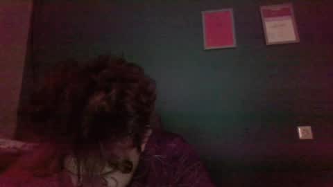 Snapshot of aliprcalica1 chatting on July 13, 3:59 pm Chris online show from July 13, 3:59 pm