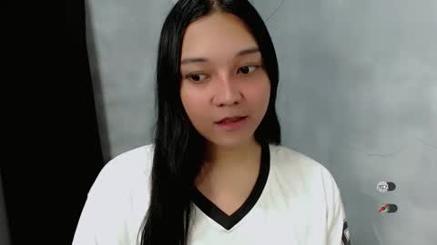 Shanti xhey online show from October 15, 4:51 pm