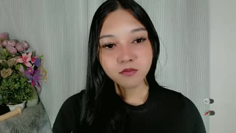 Snapshot of alisa_sexmachine chatting on June 29, 1:44 pm call me TRISHA online show from June 29, 1:44 pm