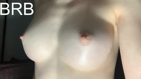 Snapshot of alisaa_01 chatting on November 2, 4:15 am Alice Fansly Alisa01 online show from November 2, 4:15 am