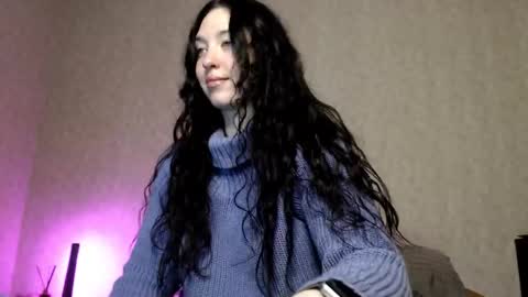 alisaadoll online show from October 13, 2:17 pm