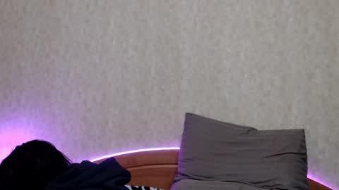 alisaadoll online show from November 28, 12:08 pm