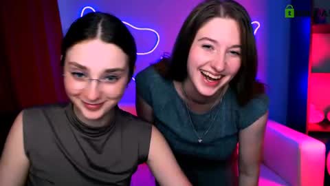 Snapshot of alisabliss chatting on June 14, 2:24 am Alisa online show from June 14, 2:24 am