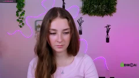 Snapshot of alisabliss chatting on July 31, 10:03 am Alisa online show from July 31, 10:03 am