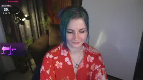 alisagrace online show from June 19, 5:23 am