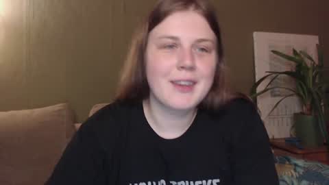 alisashy666 online show from August 6, 11:17 pm