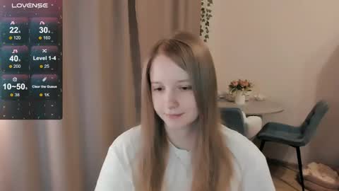 Snapshot of alisha_ley chatting on May 15, 4:58 pm Alya online show from May 15, 4:58 pm