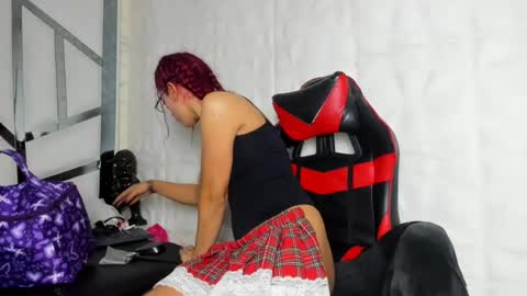 Snapshot of alishaevans_rs chatting on June 24, 5:34 pm alishaevans_rs online show from June 24, 5:34 pm