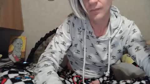 Alisha online show from November 4, 4:55 am