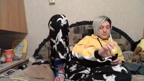 Alisha online show from December 5, 7:06 am