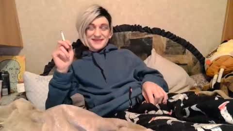 Alisha online show from February 2, 2:32 am